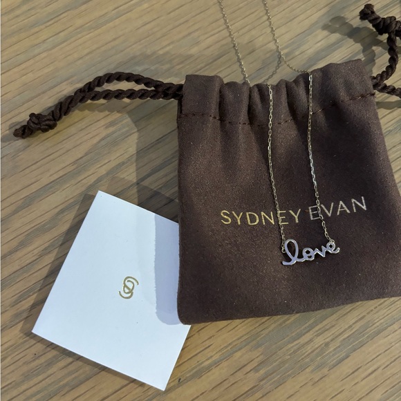 Sydney Evan pendant necklace, pure collection, 14 K gold chain and LOVE script - Picture 1 of 7